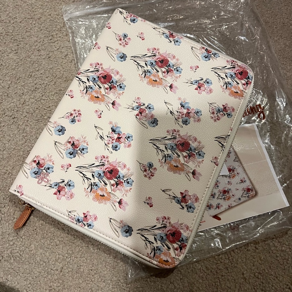 Matilda Jane tech case